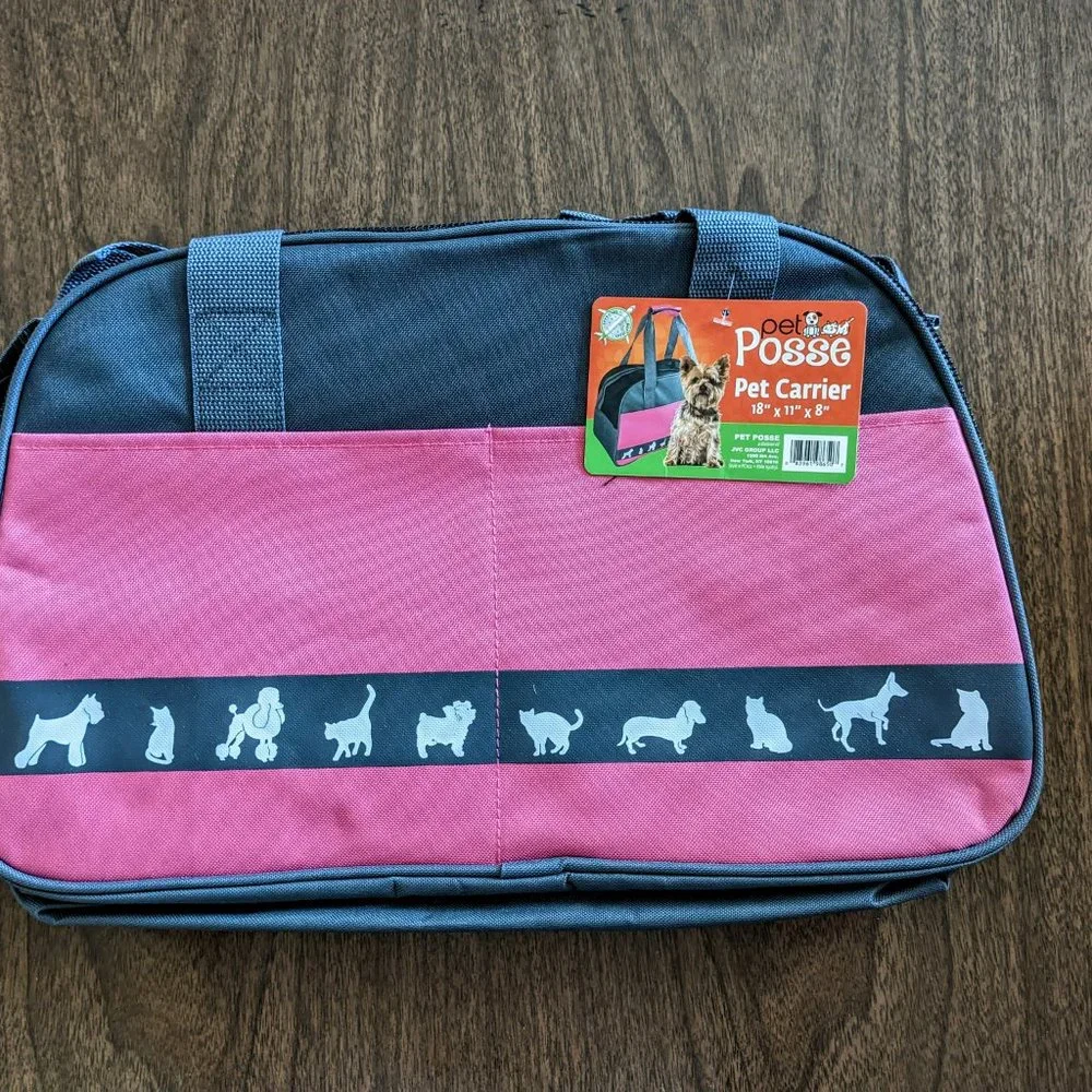 NWT Pet Posse pet carrier